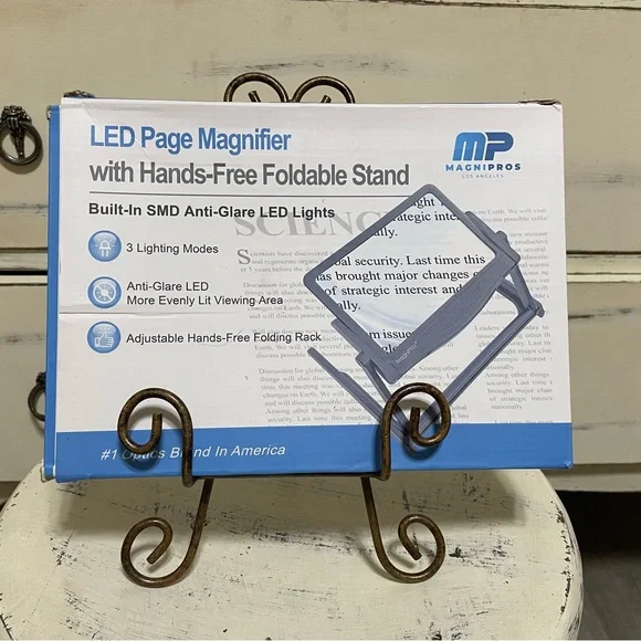 Sale!! Magnipros LED Page Magnifier with Stand - Picture 1 of 3